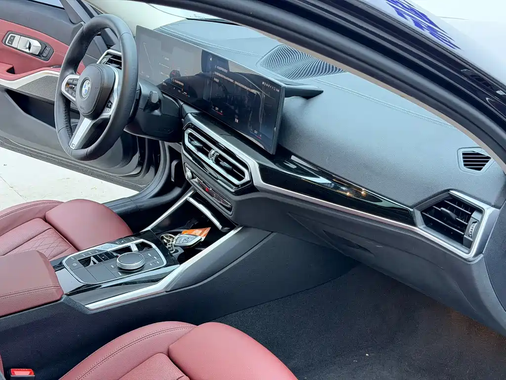 BMW 3 Series 2023 — фото 14