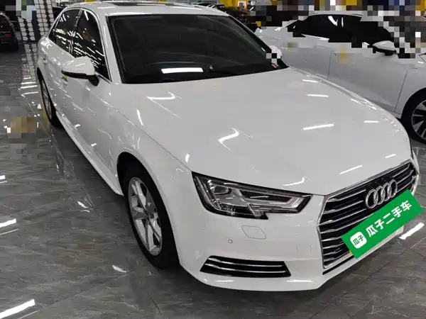 Audi A4L 2017