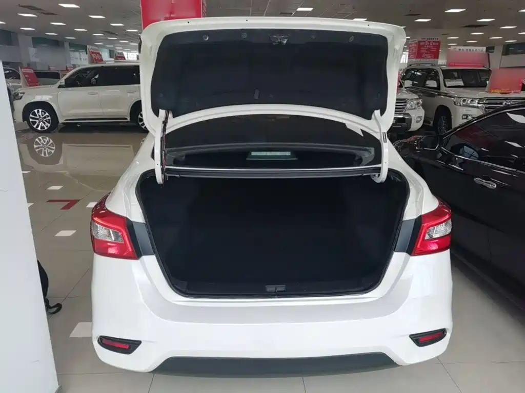 Nissan Sylphy 2023 — фото 19