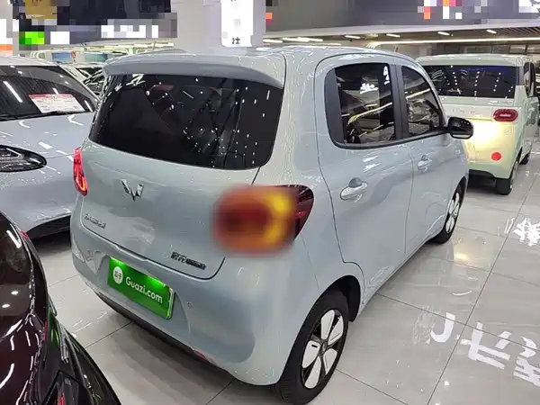 Wuling Hongguang MINIEV 2025