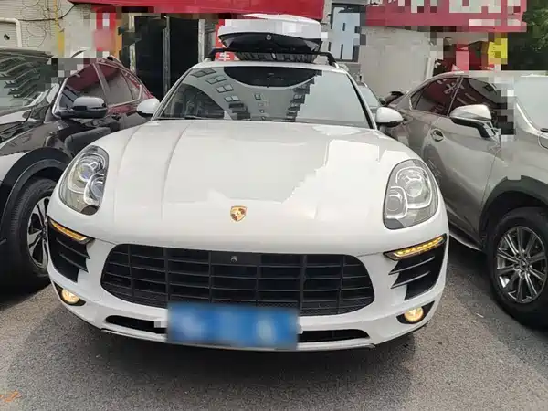 Porsche Macan 2016