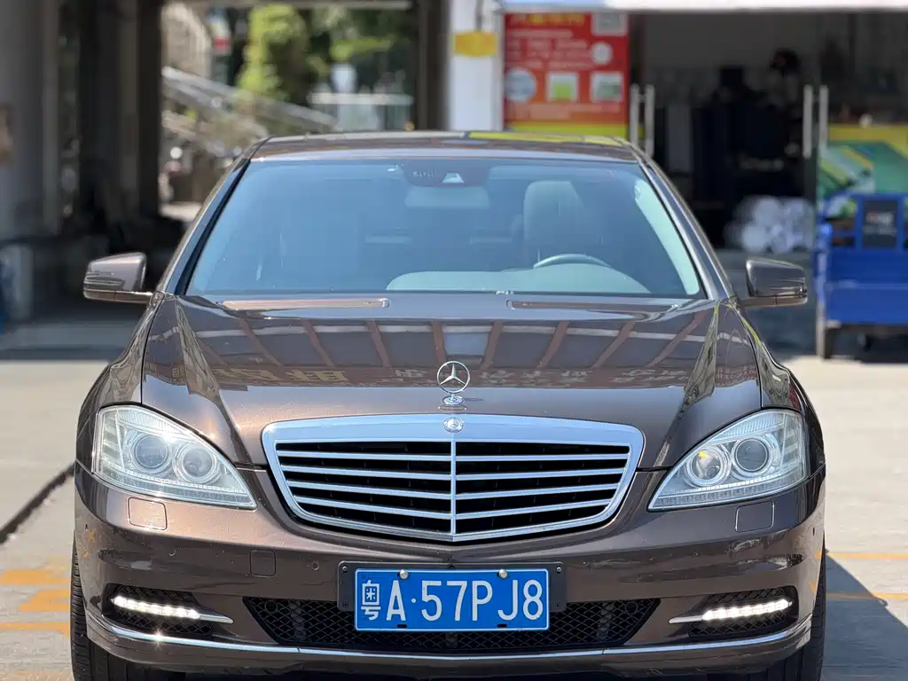 Mercedes-Benz S-Class 2010 — фото 2