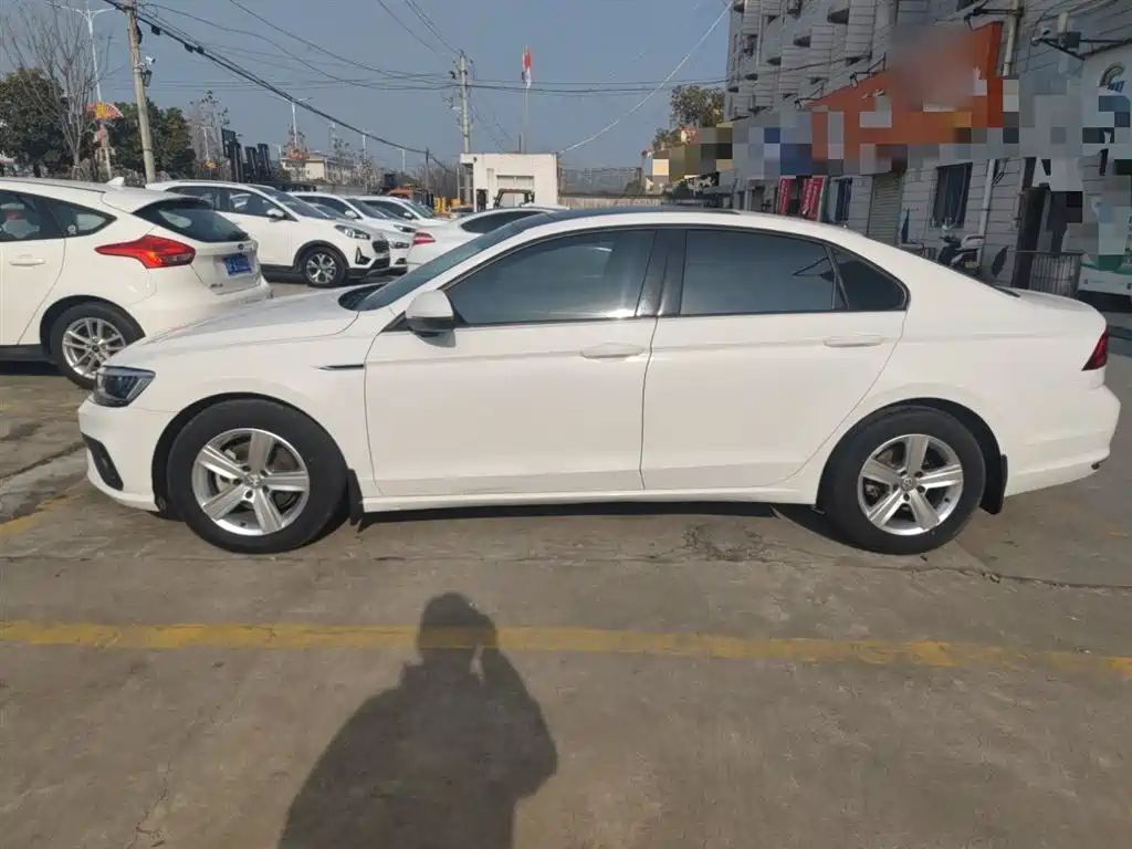 Volkswagen Lamando 2021