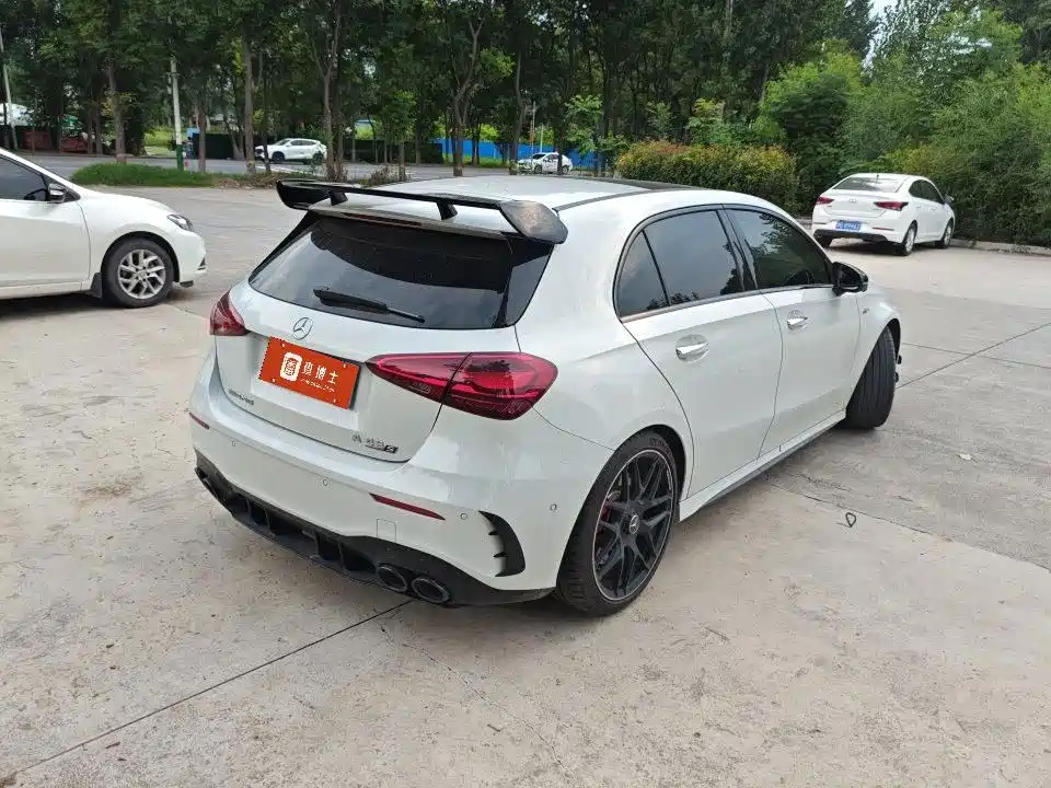 Mercedes-Benz A-Class AMG 2024 — фото 8