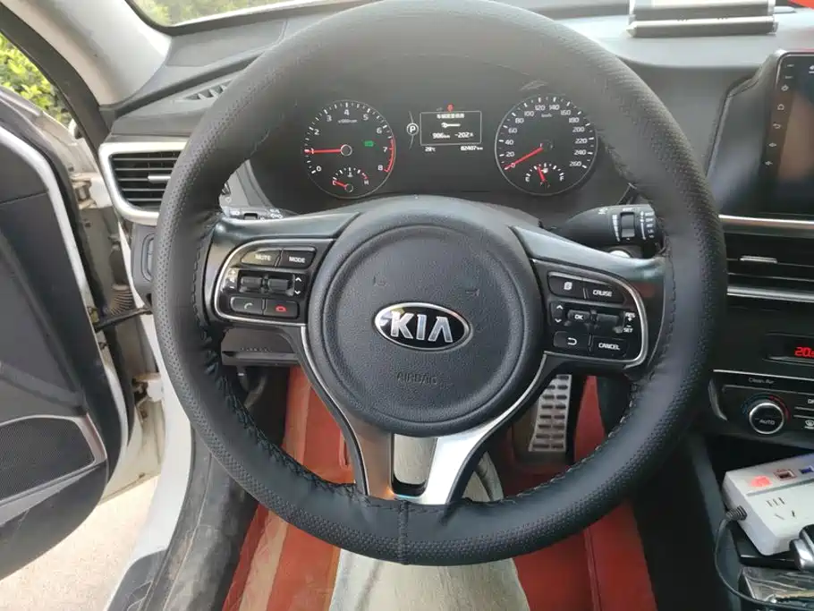 Kia K5 2018 — фото 15