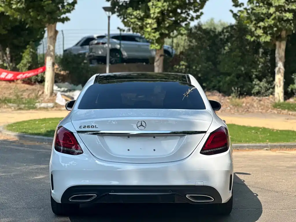 Mercedes-Benz C-Class 2021 — фото 15