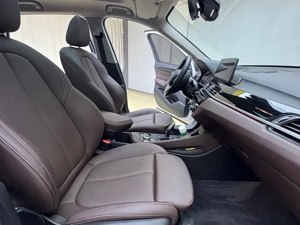 BMW X1 2023 — фото 12