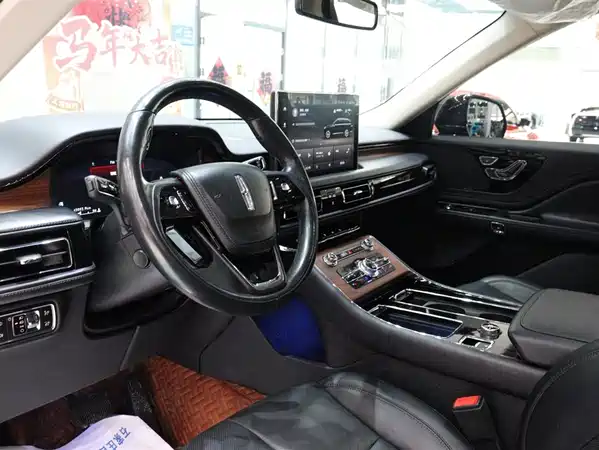 Lincoln Aviator 2021
