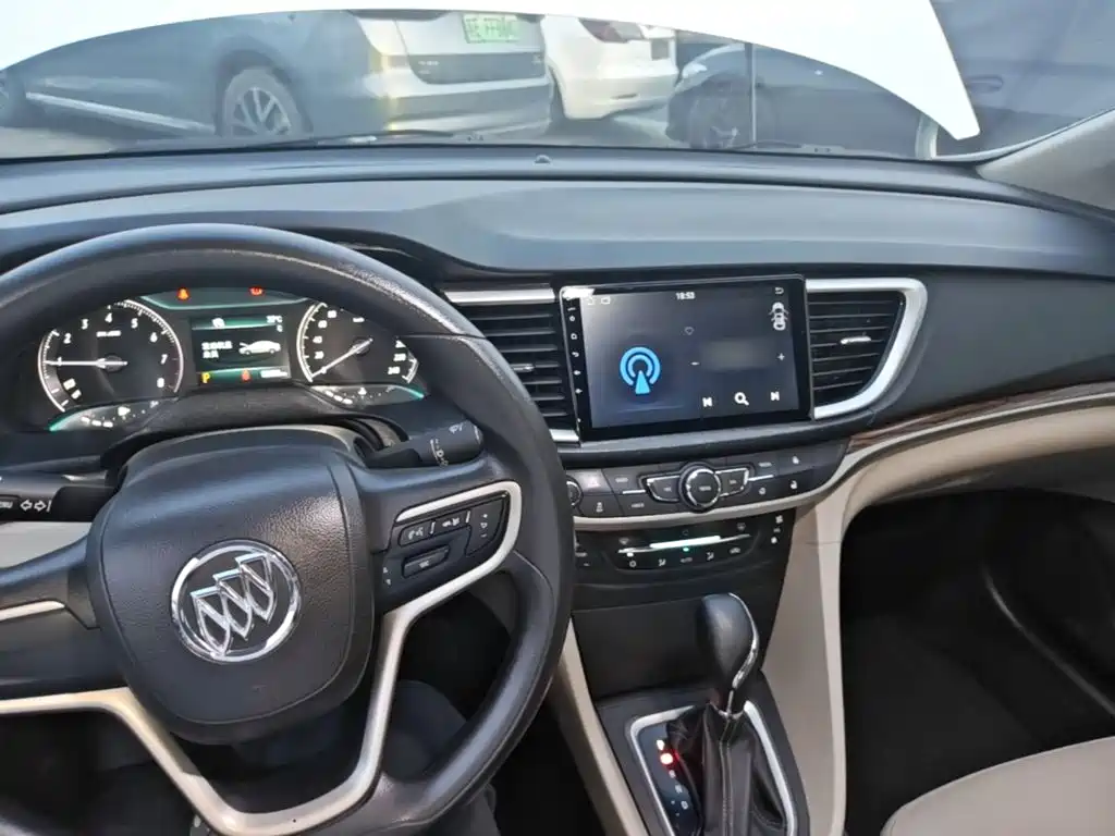 Buick Excelle 2016 — фото 10