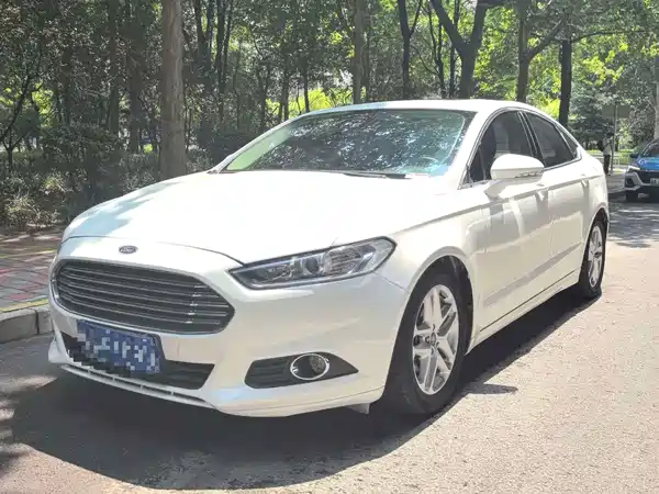 Ford Mondeo 2014