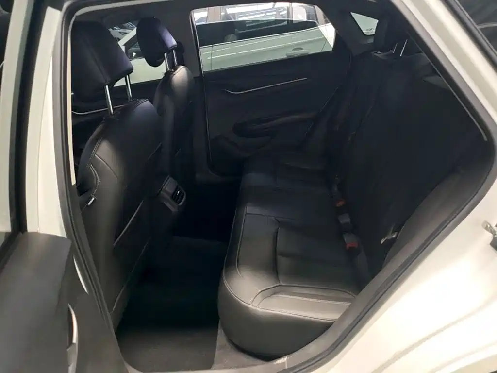 Buick Excelle GT 2015 — фото 17