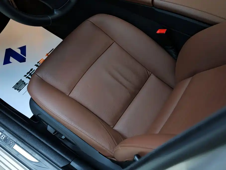 BMW 5 Series 2016 — фото 27