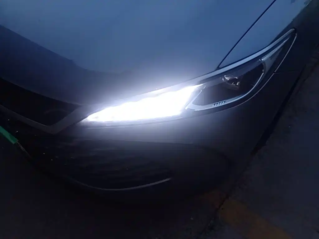 BYD Qin PLUS 2025 — фото 24