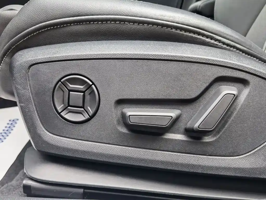 Audi A3 2024 — фото 14