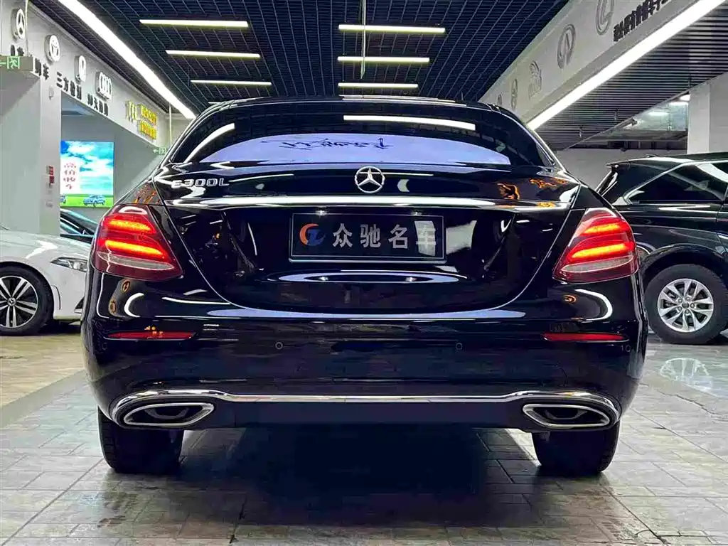 Mercedes-Benz E-Class 2018 — фото 8