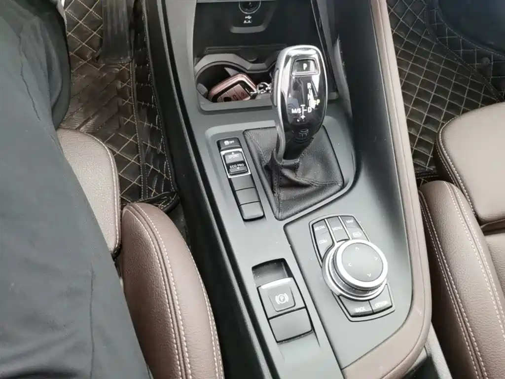 BMW X1 2021 — фото 14