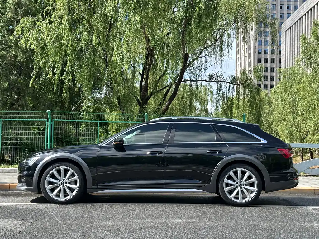 Audi A6 2021 — фото 16