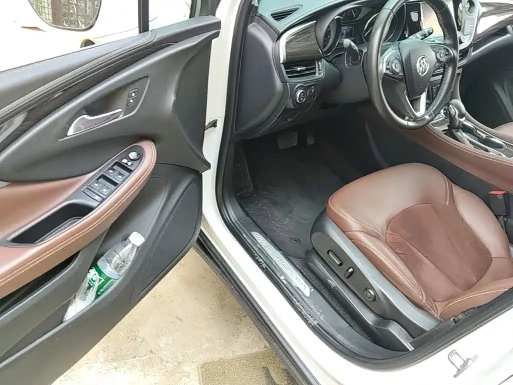Buick Envision Plus 2017 — фото 16