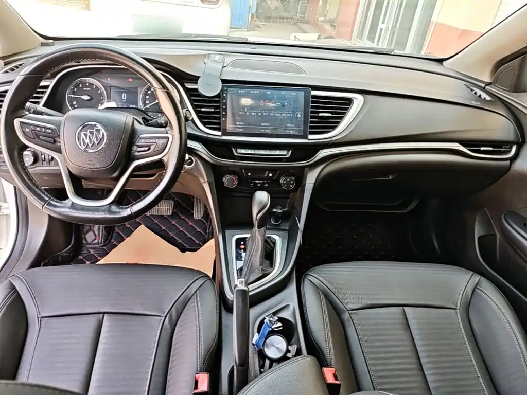 Buick Excelle 2018 — фото 10