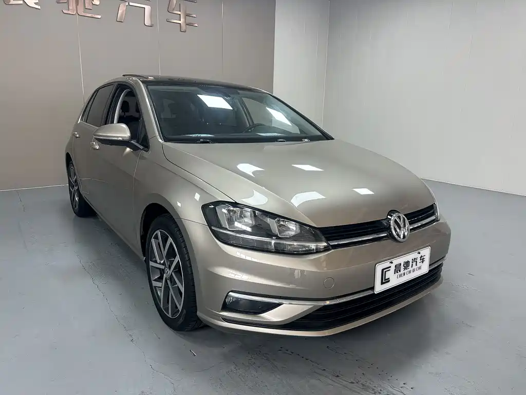 Volkswagen Golf 2020