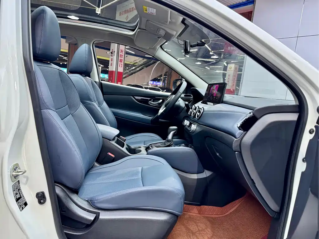 Nissan Qashqai 2025 — фото 16