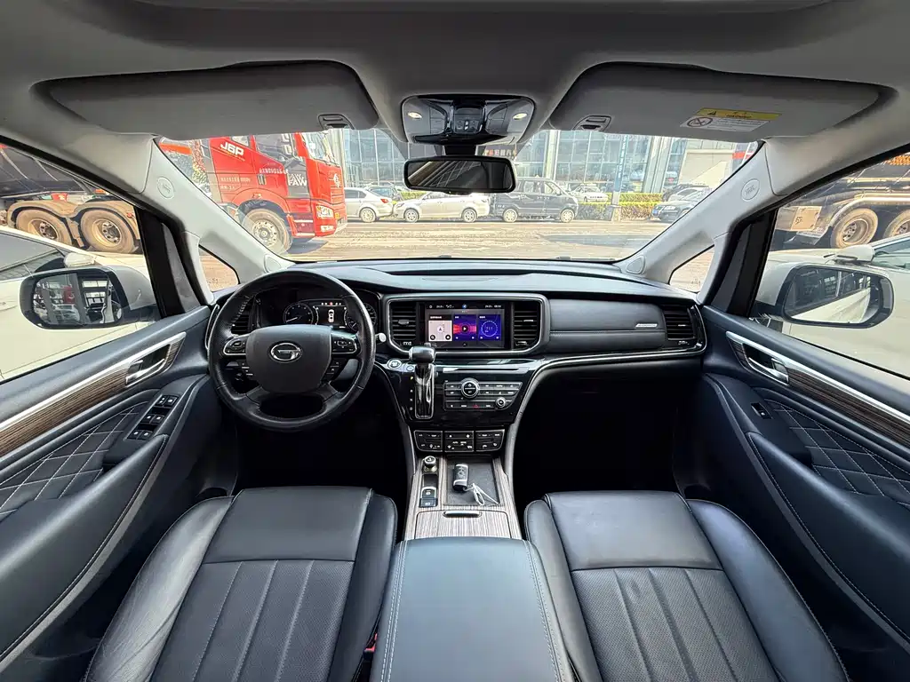 GAC Motor Trumpchi M8 2019 — фото 13