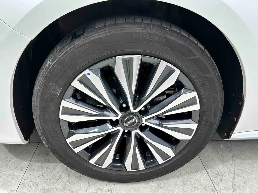 Nissan Teana 2023 — фото 19