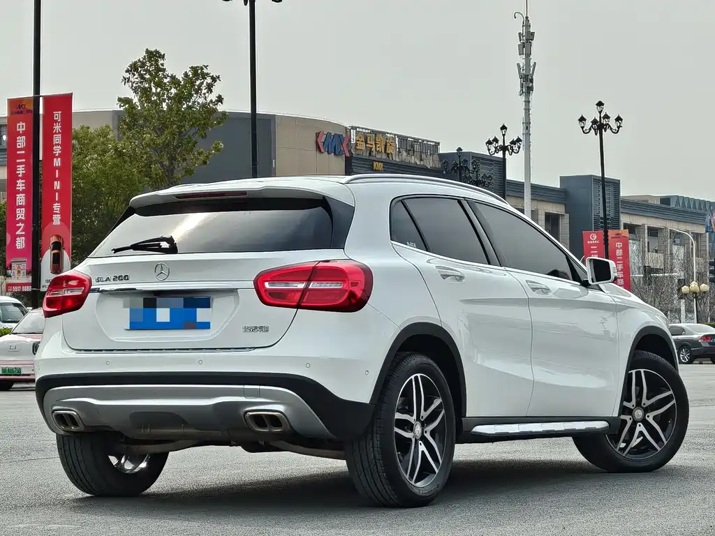 Mercedes-Benz GLA 2017