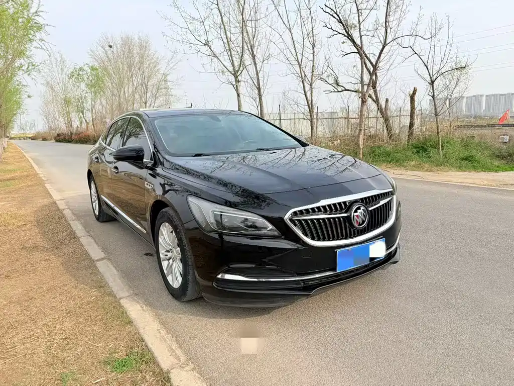 Buick LaCrosse 2018 — фото 3