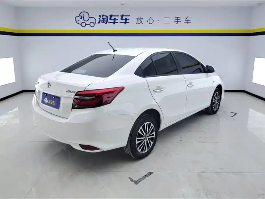 Toyota Vios 2023 — фото 3