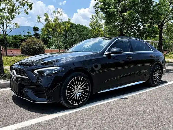 Mercedes-Benz C-Class 2023