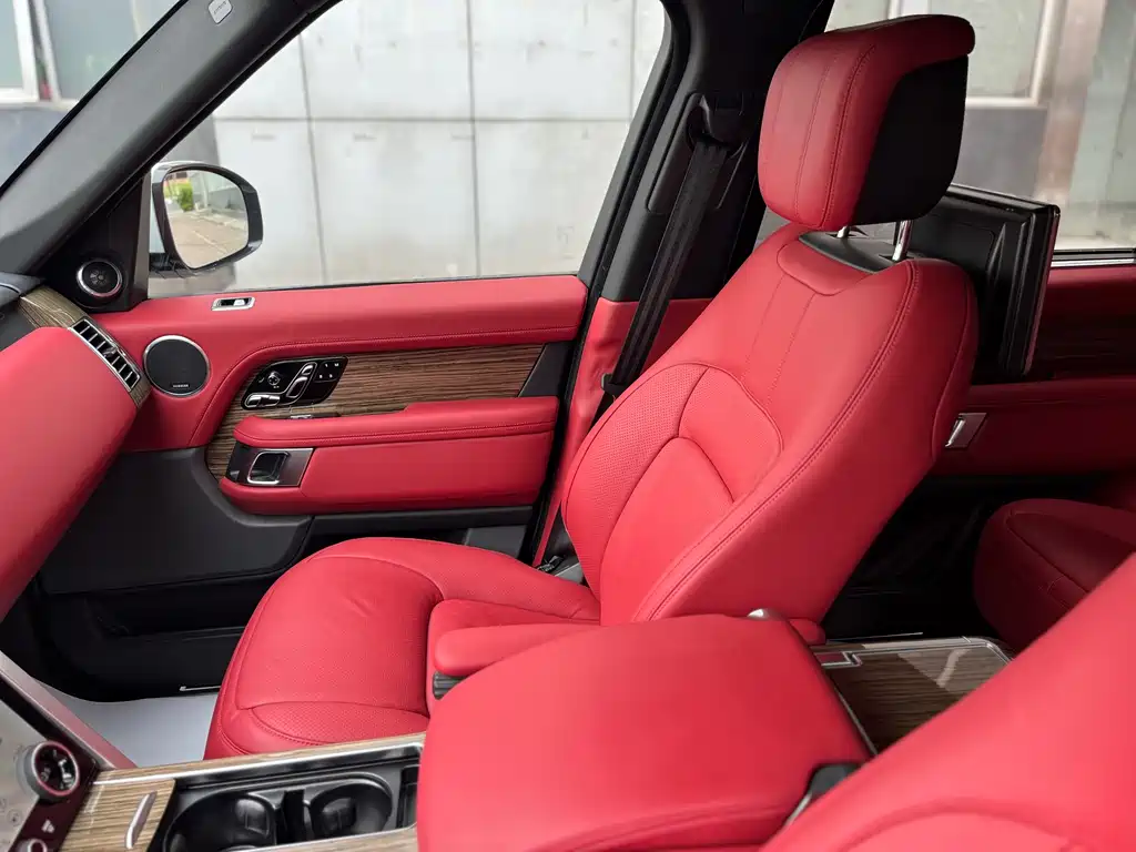 Land Rover Range Rover 2019 — фото 10