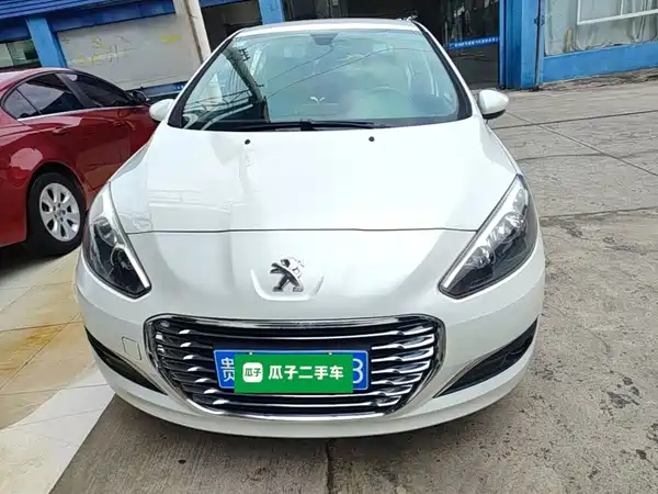 Peugeot 308 2015