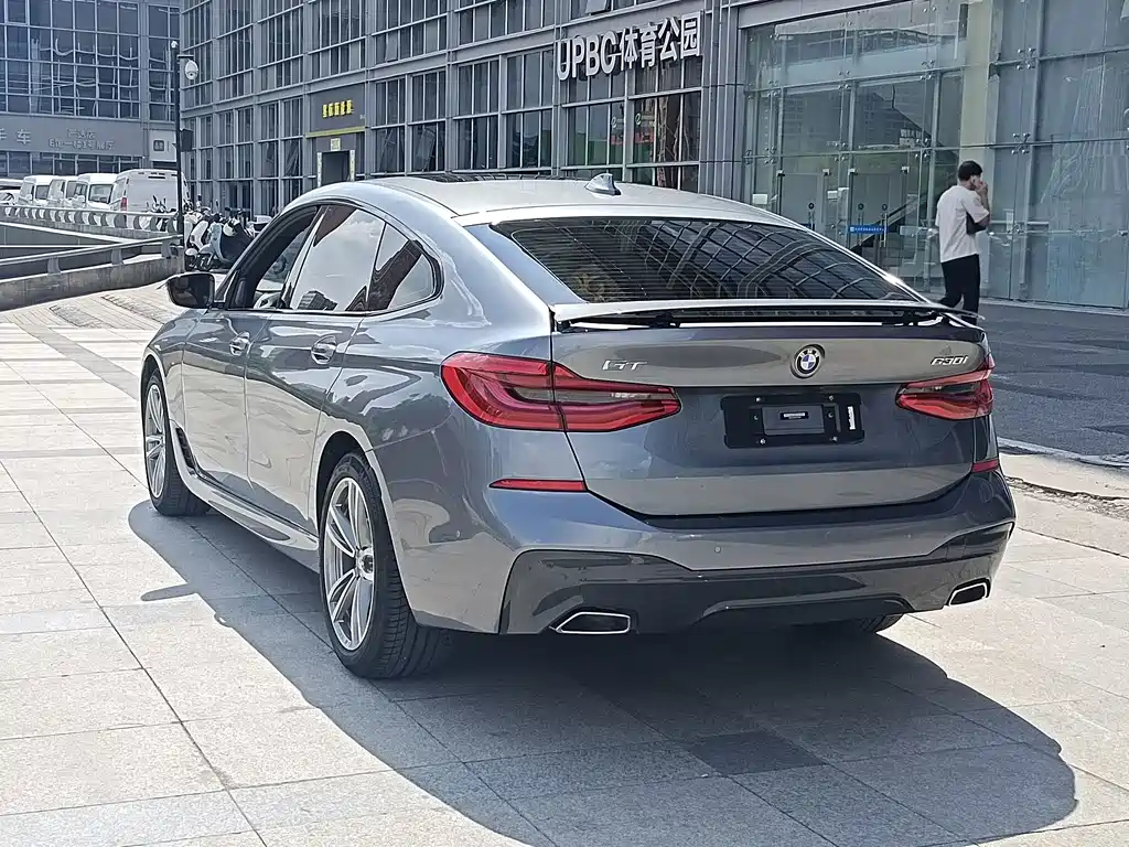 BMW 6 Series GT 2020 — фото 6
