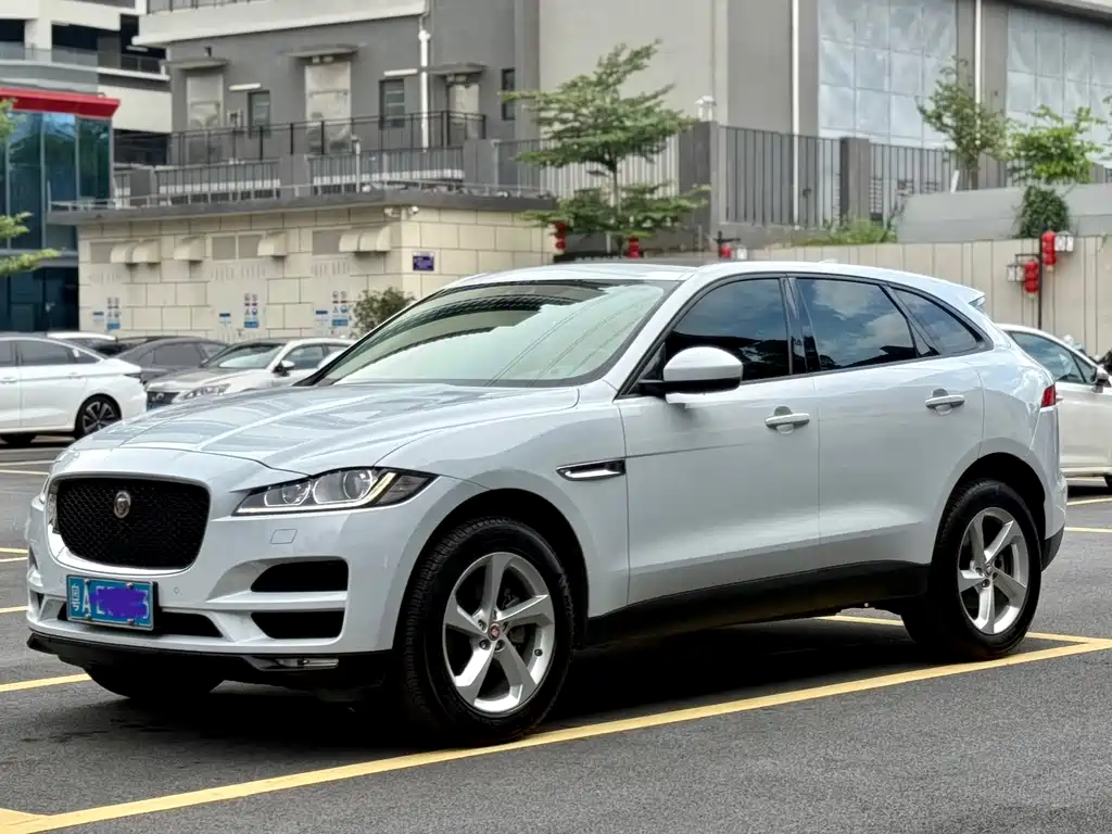 Jaguar F-PACE 2016 — фото 4