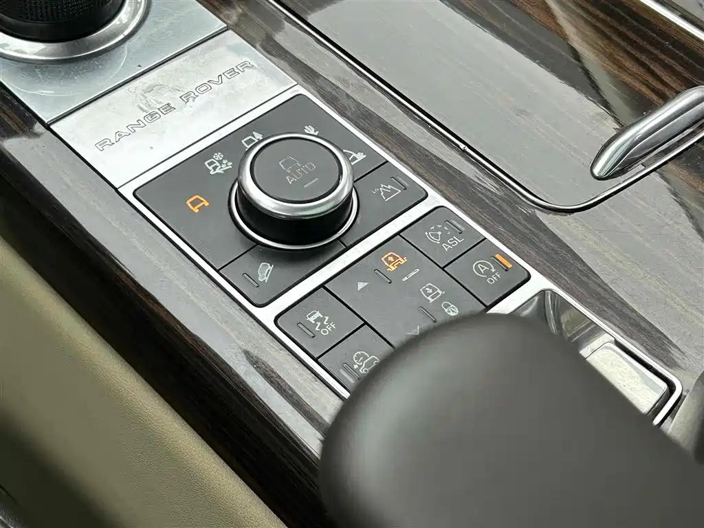 Land Rover Range Rover 2016 — фото 15