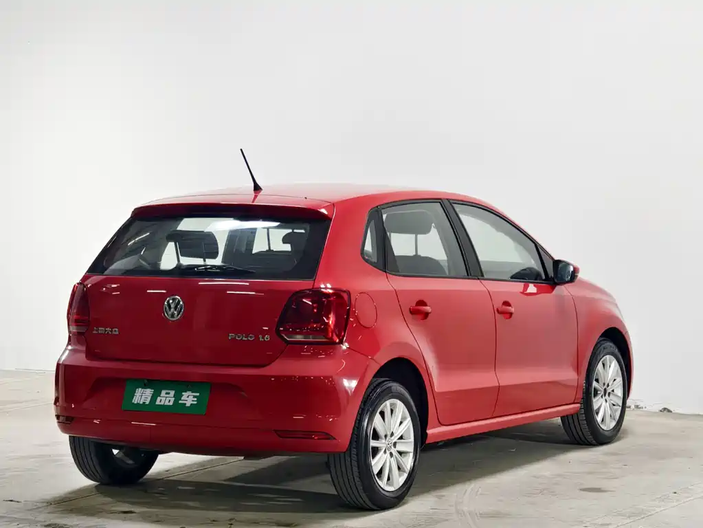 Volkswagen Polo 2015