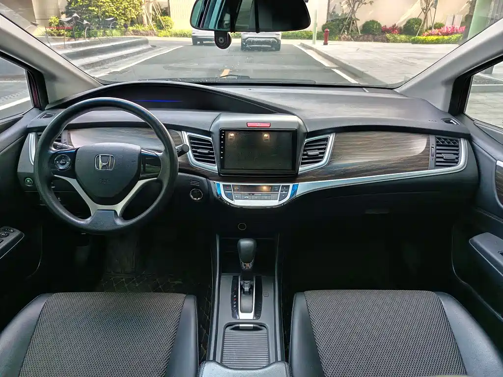 Honda Jade 2019 — фото 7