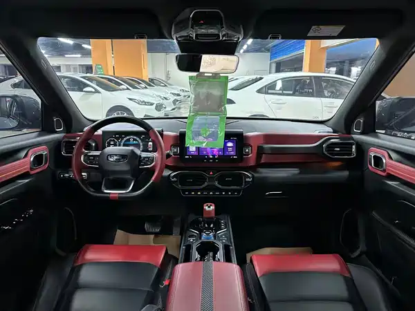 Geely ICON 2020