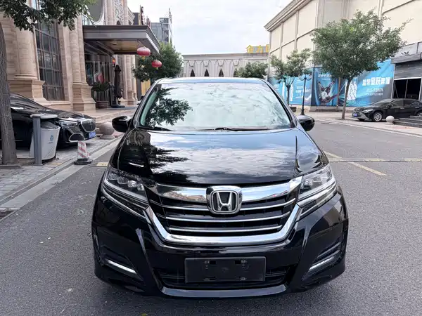 Honda Elysion 2018