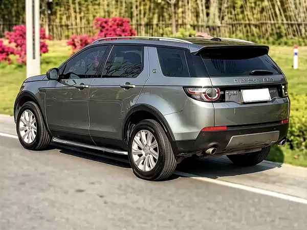 Land Rover Discovery Sport 2016