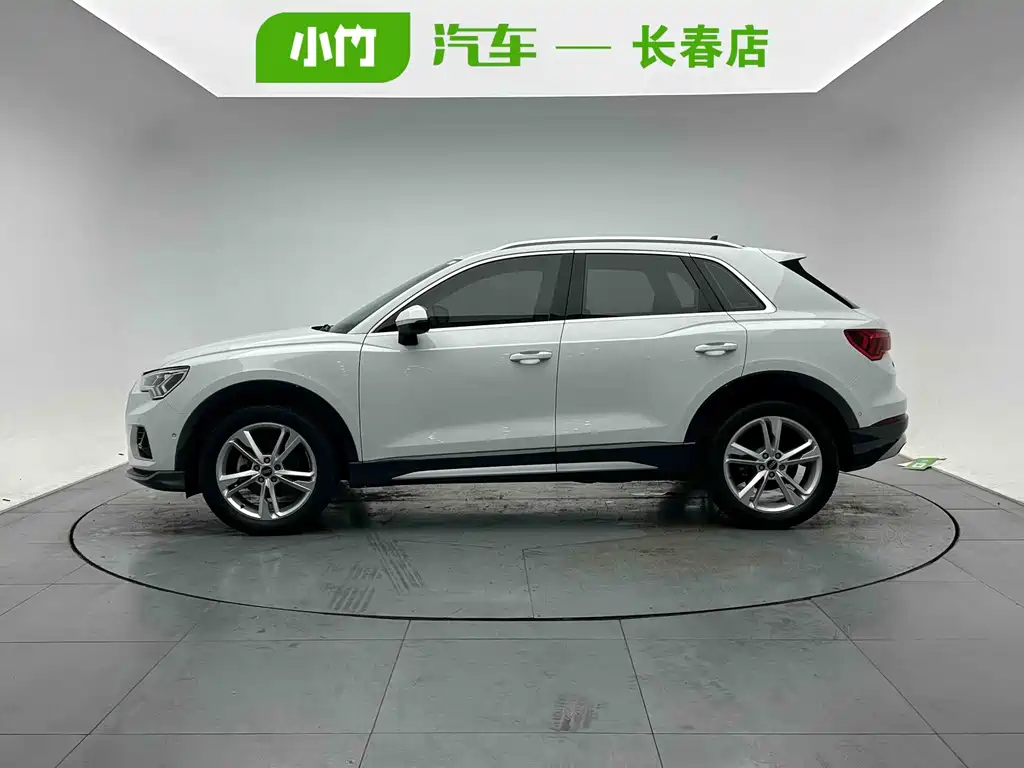 Audi Q3 2021