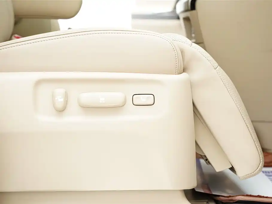 Toyota Alphard 2012 — фото 27