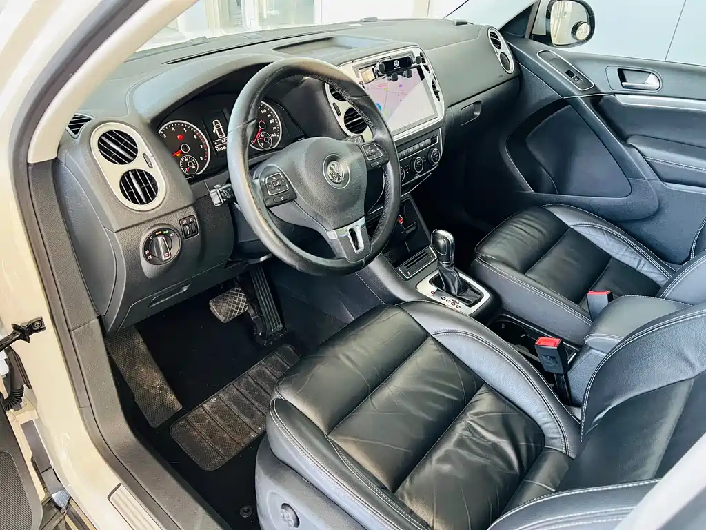Volkswagen Tiguan 2019 — фото 12