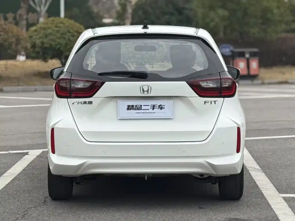 Honda Fit 2023 — фото 8