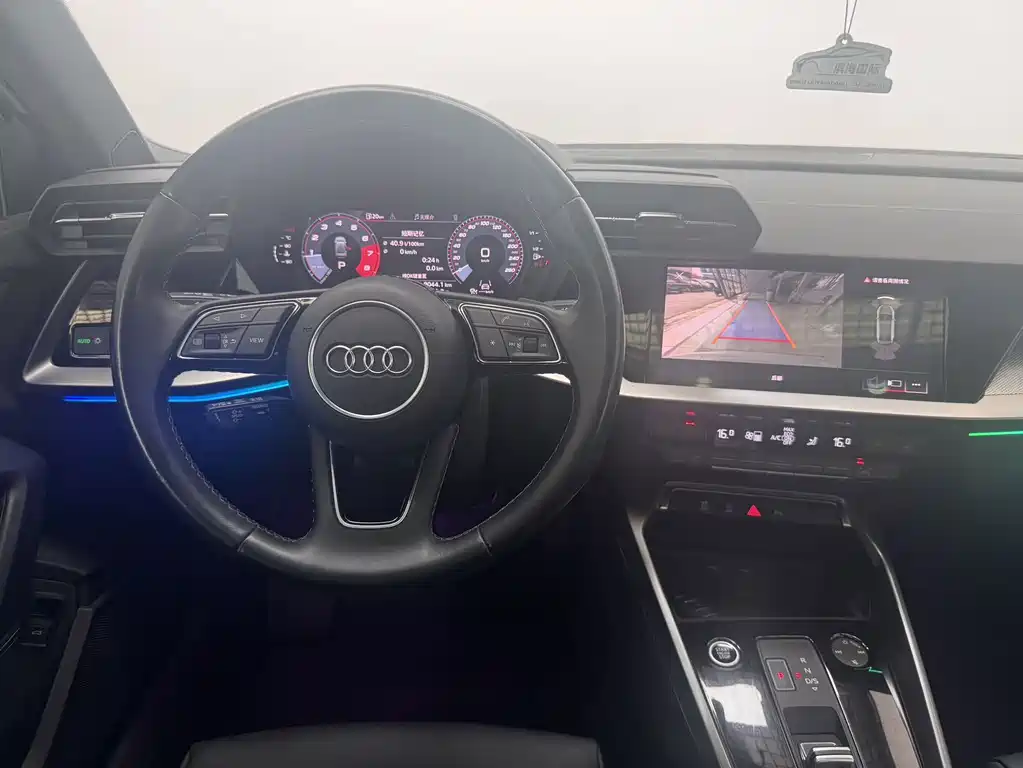 Audi A3 2022 — фото 15