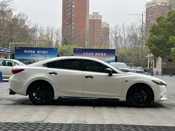 Mazda Atenza 2017