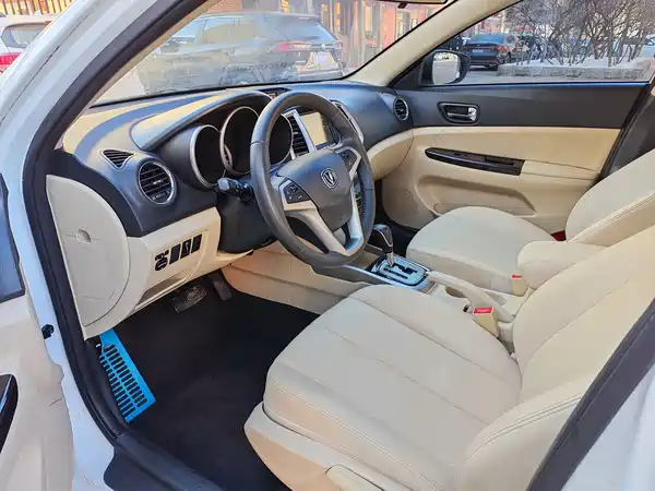 Changan Eado 2015