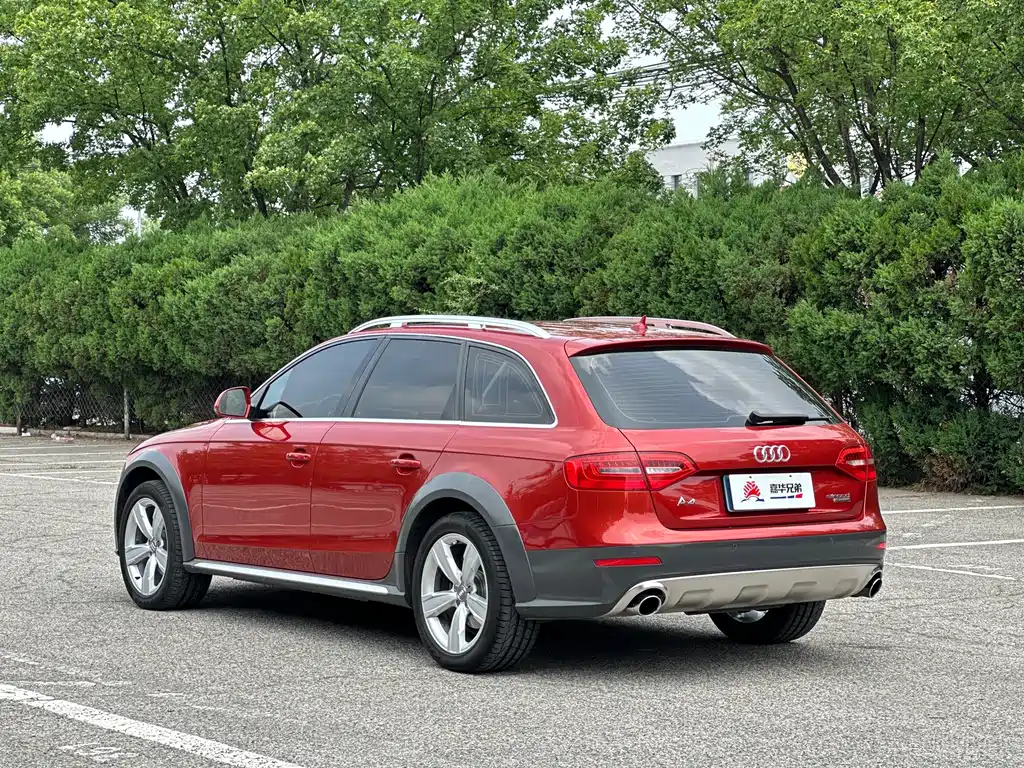 Audi A4 2016 — фото 11