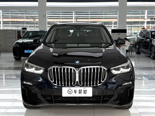 BMW X5 2021
